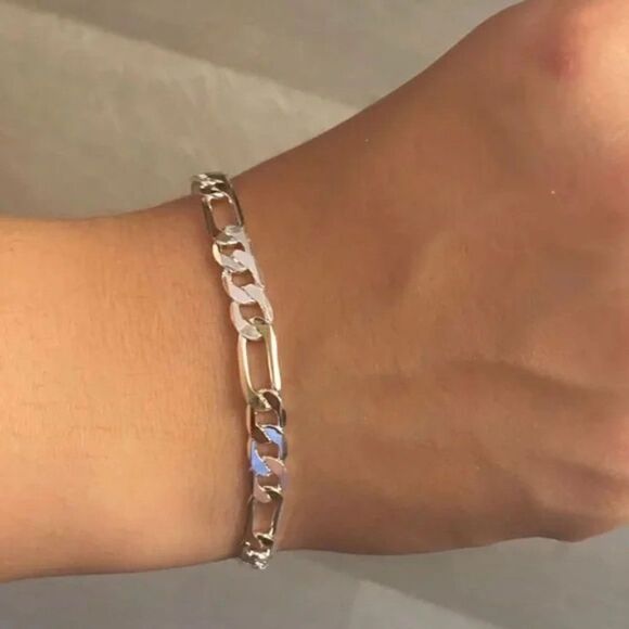Men’s 925 Sterling Silver Figaro Chain Bracelet Unisex - Picture 2 of 10
